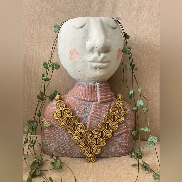 Unique Brazilian Golden Grass Necklace - Picture 3 of 5